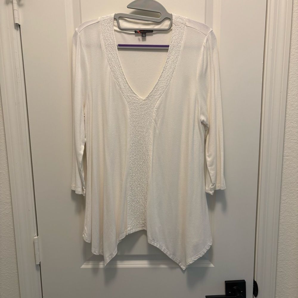 Adrianna Papell White Waterfall Front Tunic Embroidered Inlay Size Large EUC - Picture 5 of 10